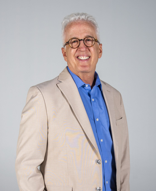 Lee Bio